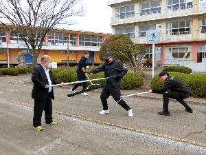 ４月１２日（金）避難訓練（不審者対応）