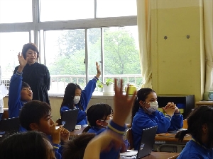４月２５日（金）授業参観、学級懇談会、PTA全体会