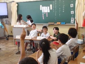 ６月１６日（月）２年生学級活動