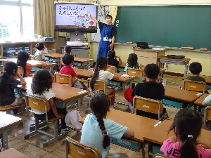 ６月２４日（火）食に関する指導（１年生）