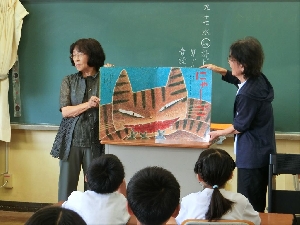 ９月１７日（水）読み聞かせ（２年生）