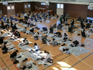 １月９日（金）　書き初め会（３年～６年）