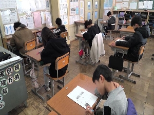 1月16日（金）　学力診断のためのテスト（４～６年）