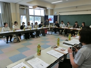 学校保健委員会を実施しました