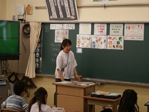 ３年生食育指導「好き嫌いをなくそう」にチャレンジしました！