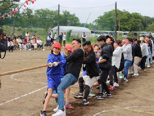 親子の絆！逆小綱引き合戦！②