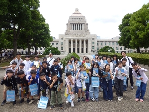 ６年　校外学習（国会議事堂・科学技術館）