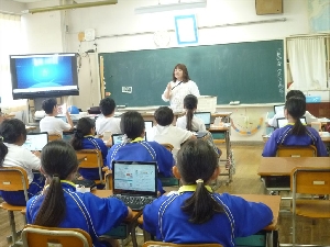 5年　保健　はみがき指導