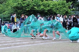 体育祭の演技　～２年ラッキーレース～