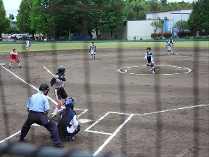 ６月１５日(木)　熱戦　市内総体（ソフトボール部）