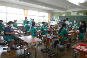 学校生活の様子（2年生）