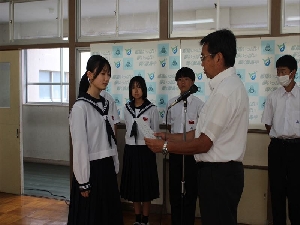 2学期学級委員任命式