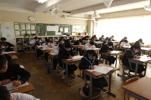 第４回　定期テストを行いました