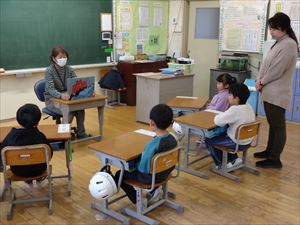 朝の読み聞かせ