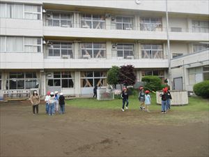雨上がりの昼休み