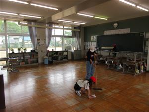 昼のそうじの時間