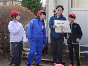 健康委員会外遊びキャンペーン(宝さがし)