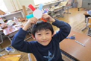 【１・２年生】メダルのプレゼントを作ろう！