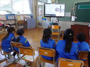 弓馬田小オンライン交流(2・3年生)