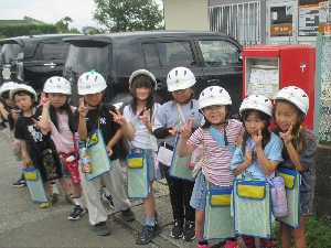 学ぶ意欲のある子　２年　町たんけん