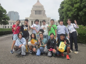 学ぶ意欲のある子　６年　社会科校外学習　国会議事堂・浅草