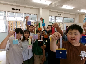 学ぶ意欲のある子　5年　家庭科　手縫いにトライ！
